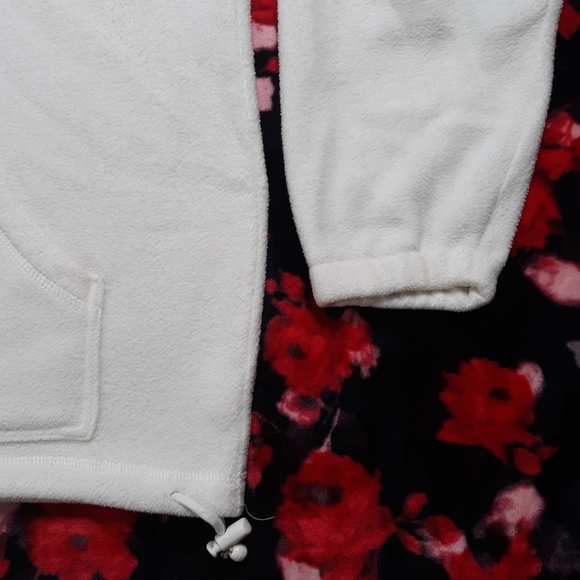 Vintage Disneyland Resort Winnie The Pooh Tigger Eeyore Soft Cream Hoodie Medium - Picture 3 of 6